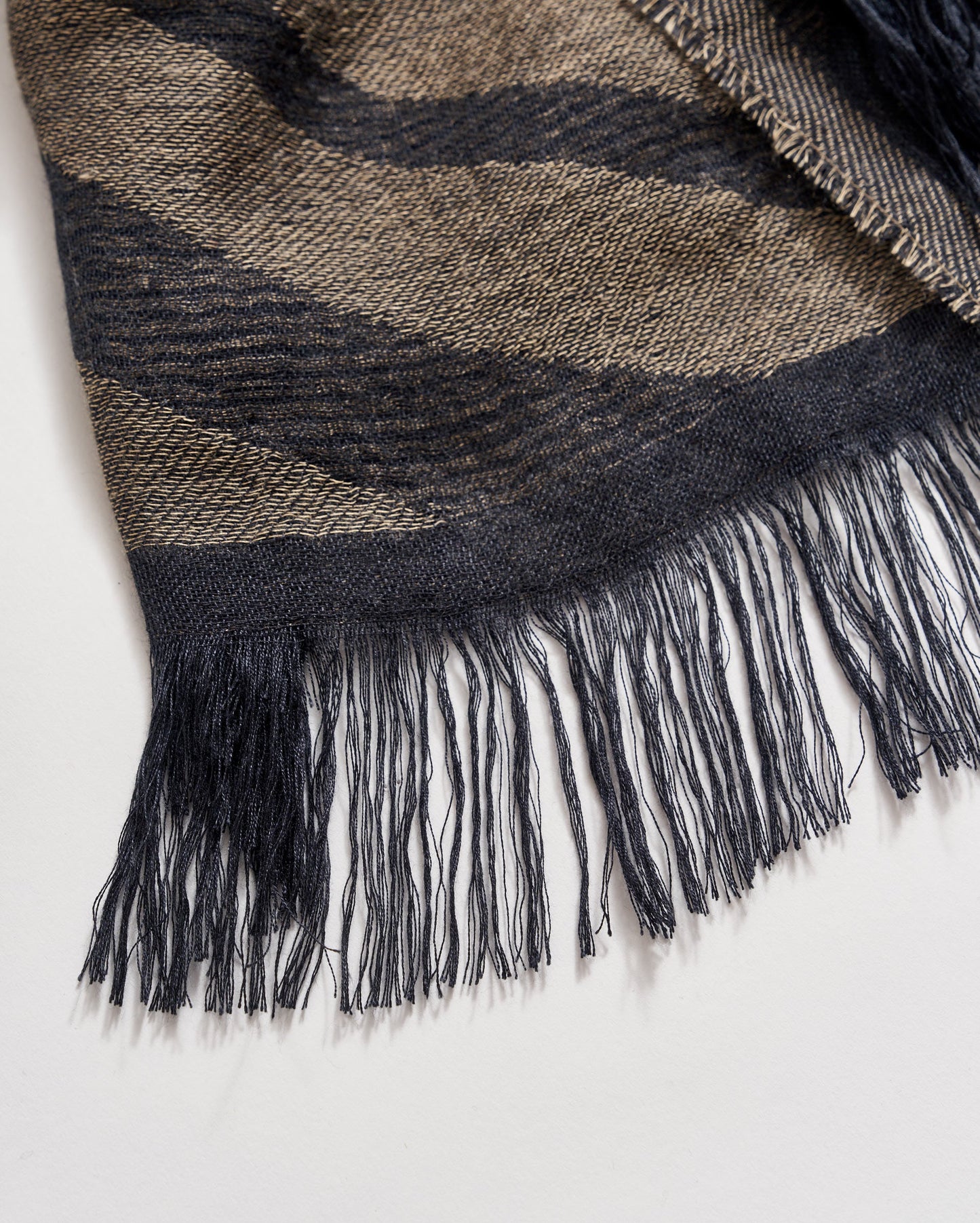 Woven Ribbon Scarf Black/Gold Billy Reid