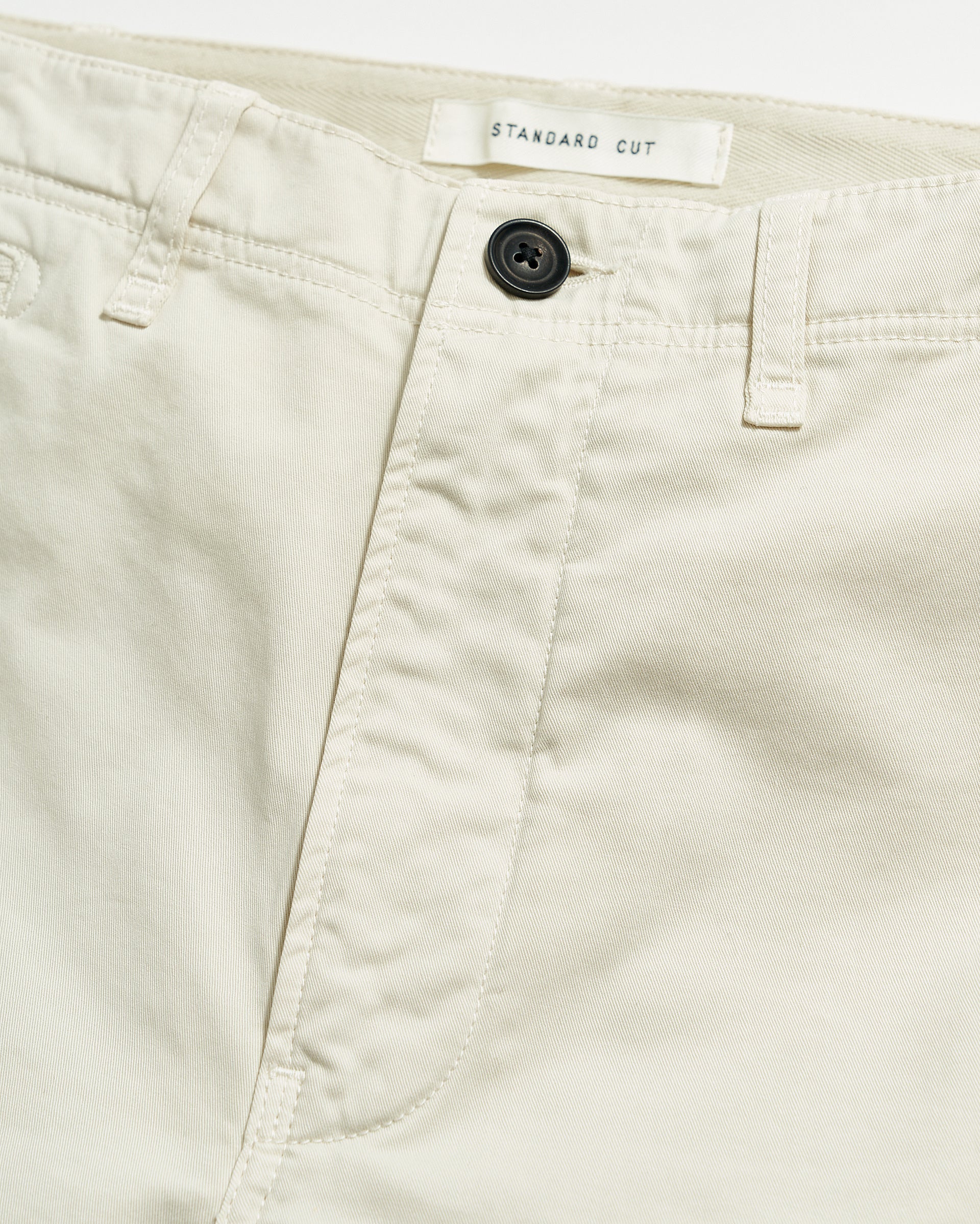 Chino Short Eggshell Billy Reid