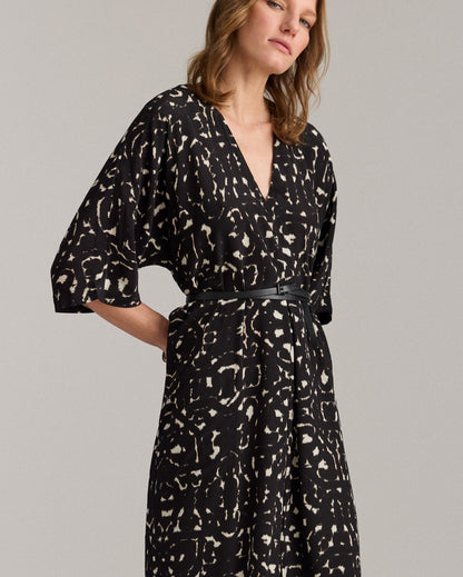 Moroccan Screen Silk V-Pleat Maxi Dress Black/Ivory Billy Reid