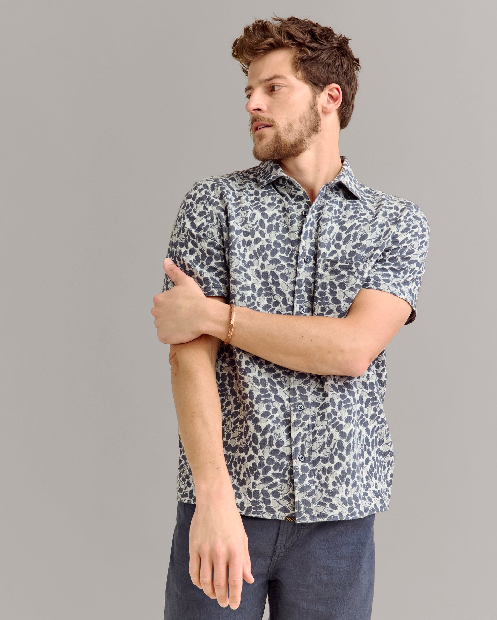 Short Sleeve Pebble Jacquard Treme Shirt Charcoal/Multi Billy Reid