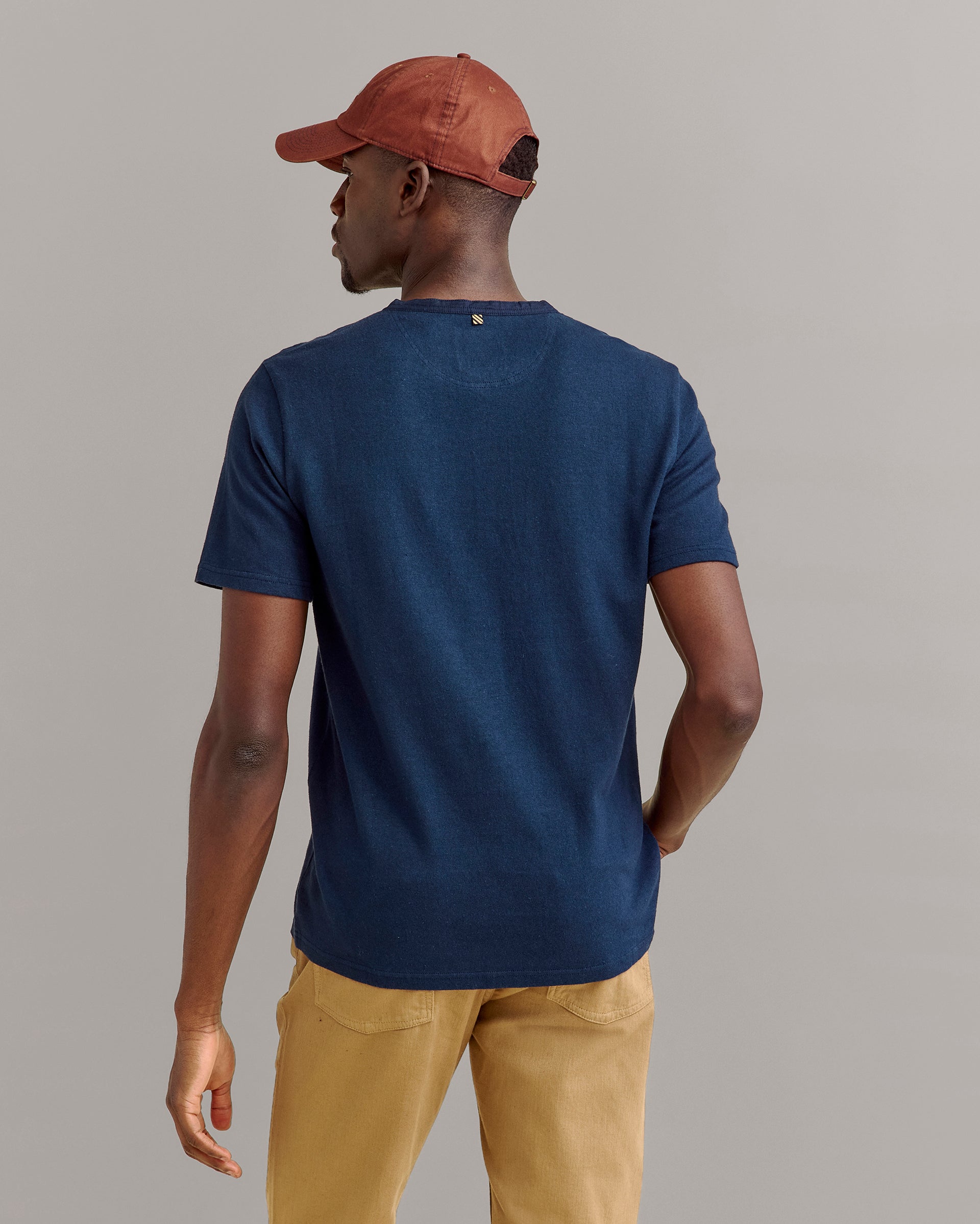 Short Sleeve Hemp Cotton Henley Carbon Blue Billy Reid